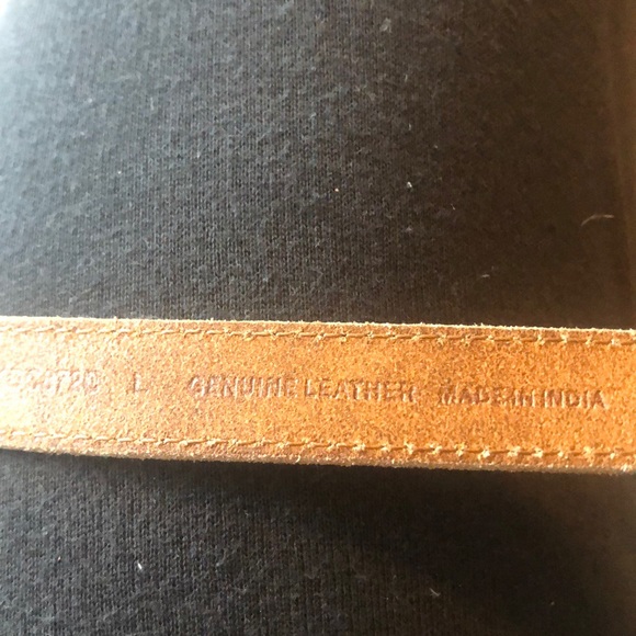 NWT Frye tan skinny leather LG belt
